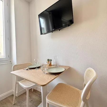Coudert V L En Hypercentre Climatise Apartment